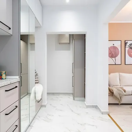 Victoria Charm Apartment *